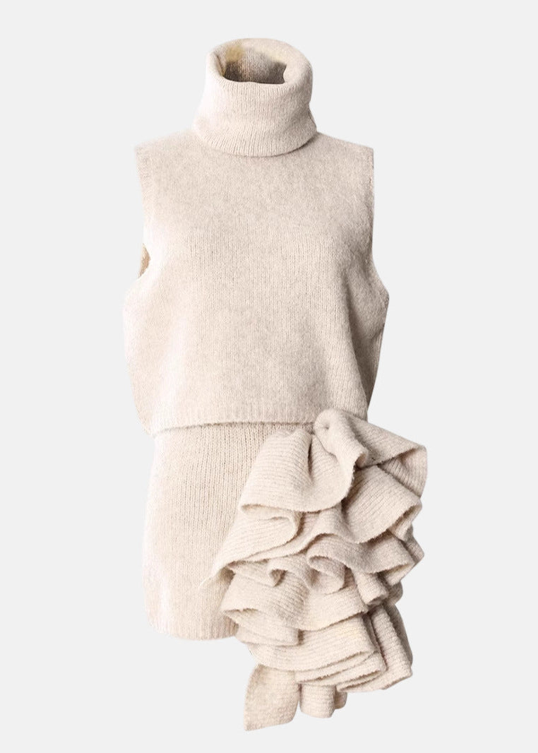 Ser da donna con gonna, maglione lungo e dolcevita