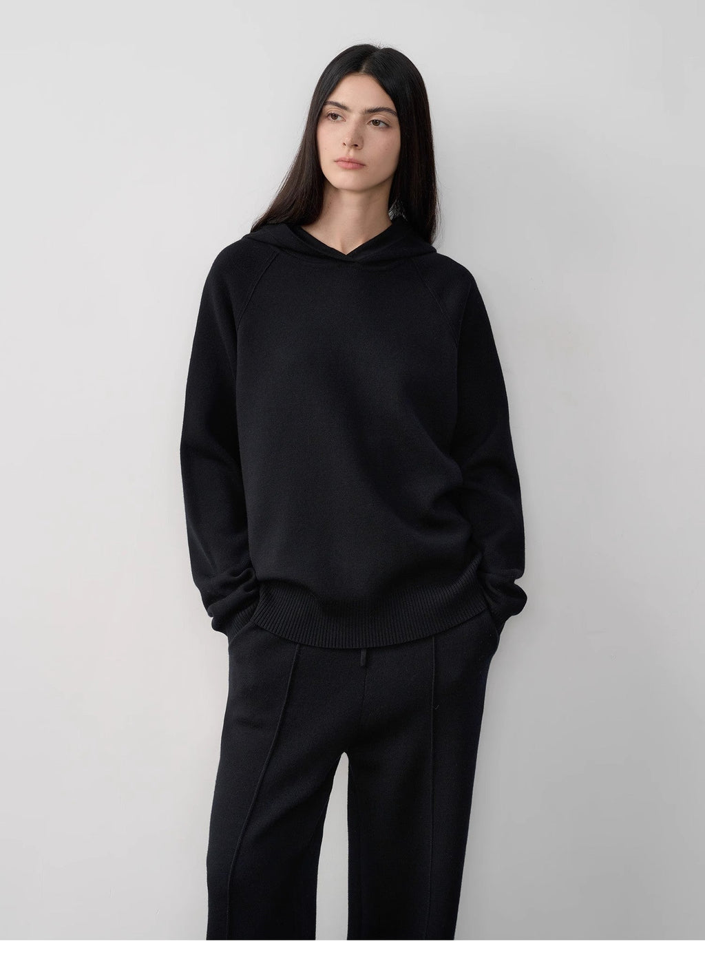 Completo con cappuccio in maglia di lana - 2meno 