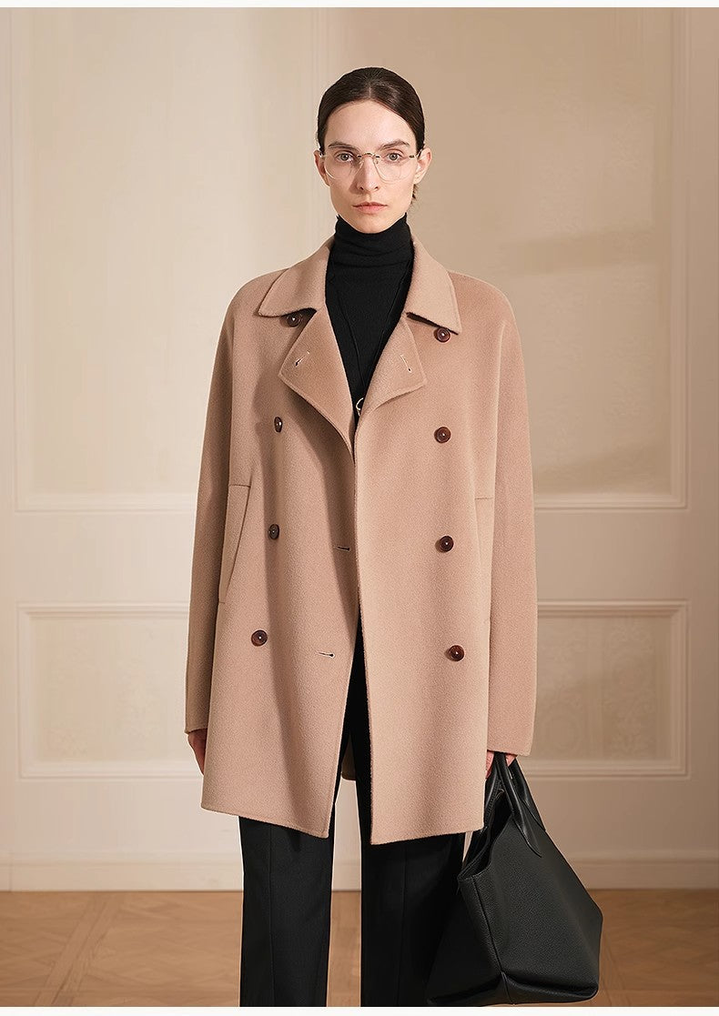 Cappotto in lana a doppiopetto