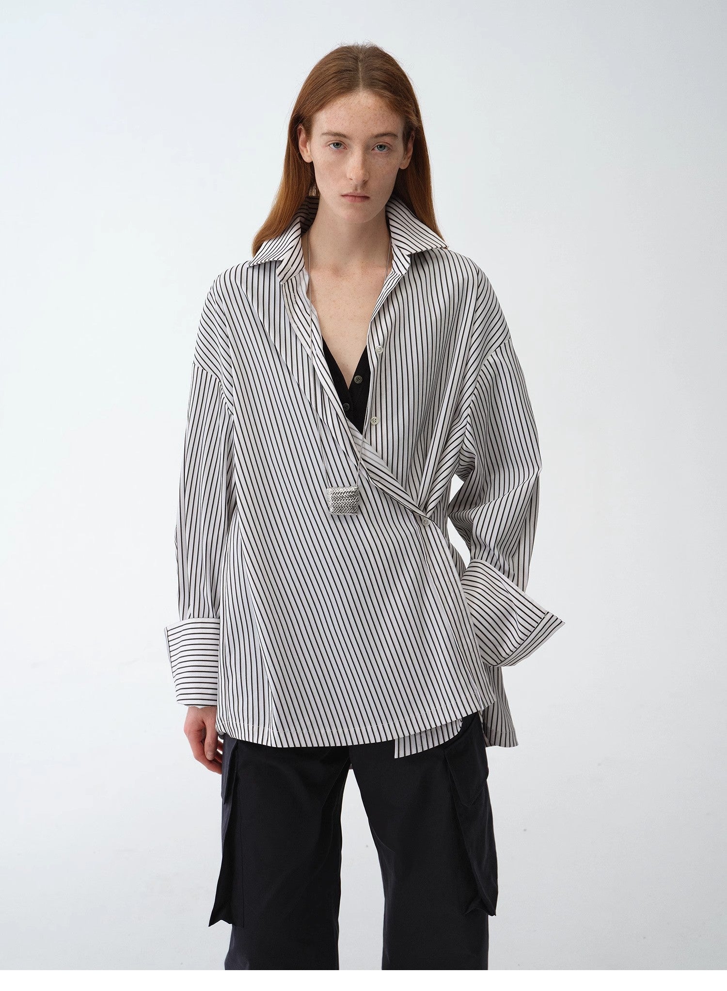 Camicia a righe asimmetrica