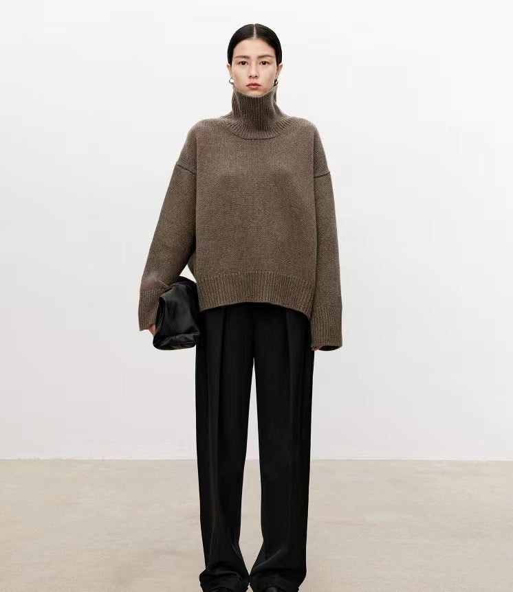 Maglione a collo alto in lana