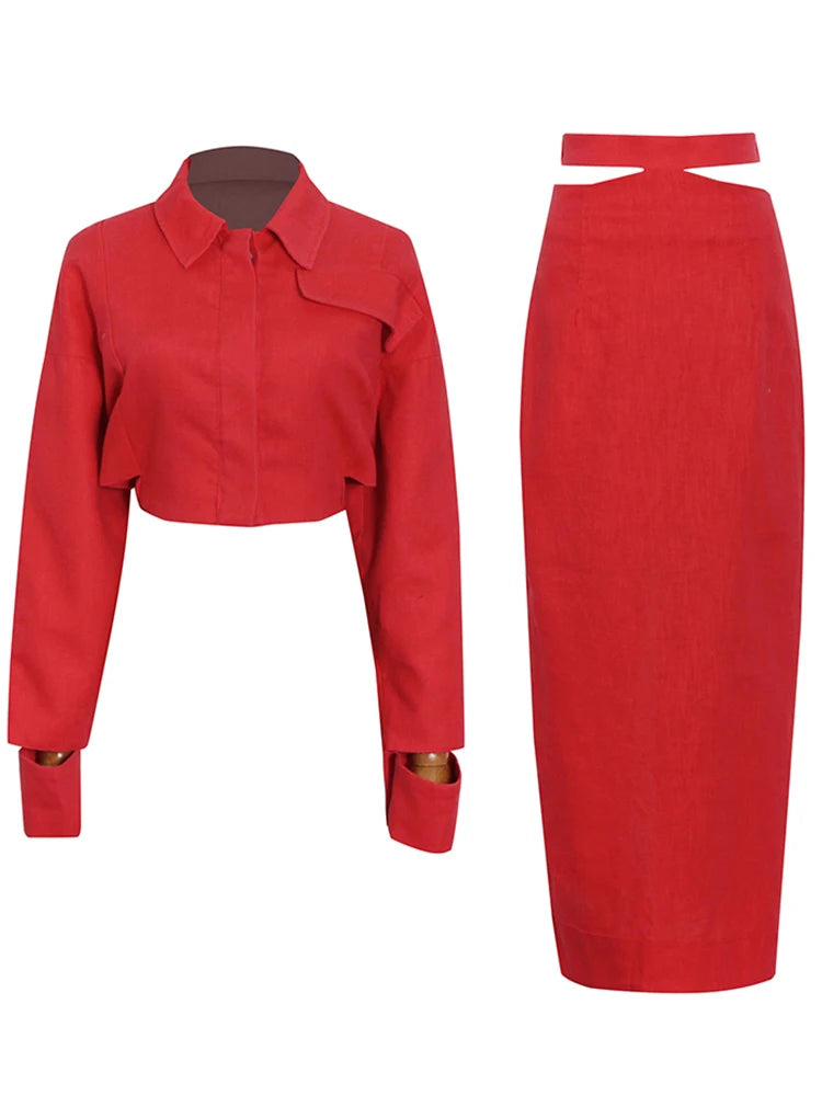 Completo da donna con gonna a vita alta e bomberino con colletto a revers