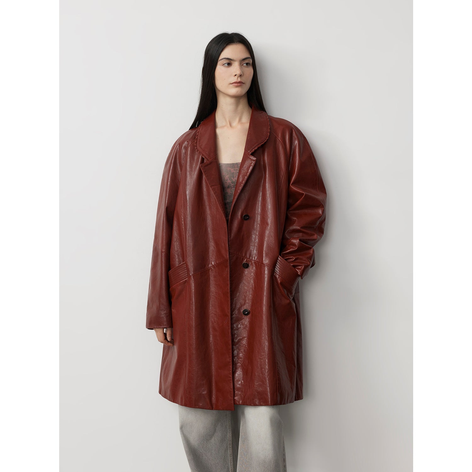 Trench lungo in pelle di capra cerata e oliata 