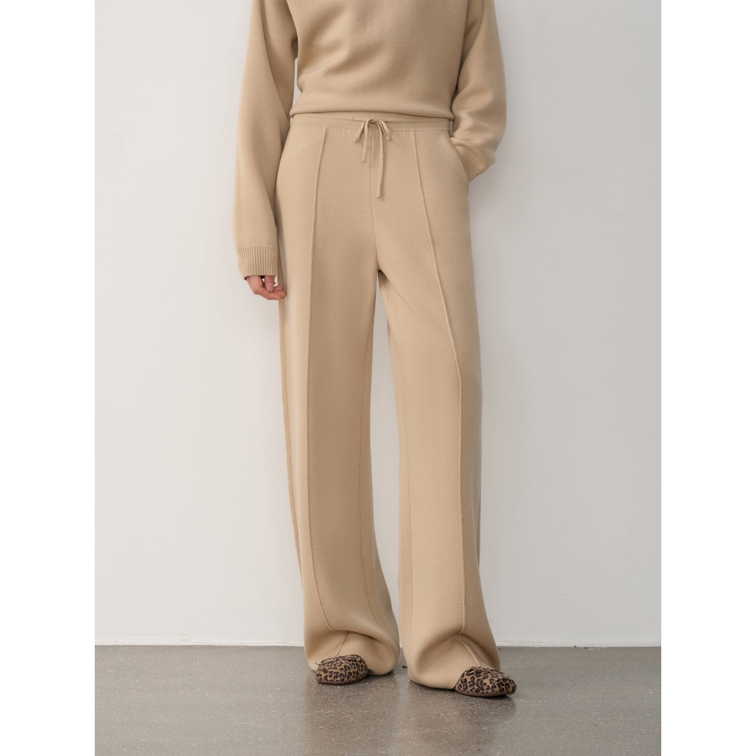 Completo con cappuccio in maglia di lana - 2meno 