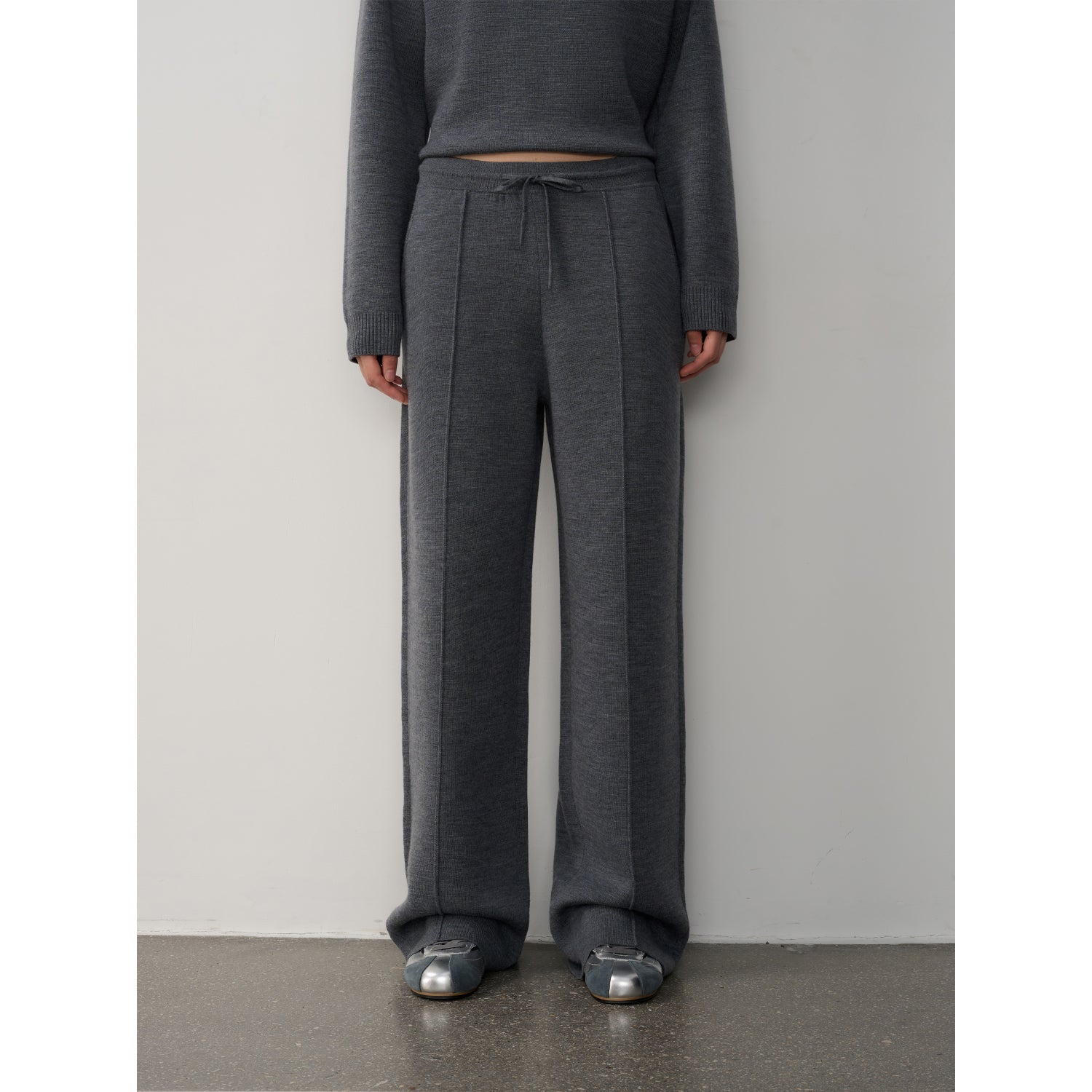 Completo con cappuccio in maglia di lana - 2meno 