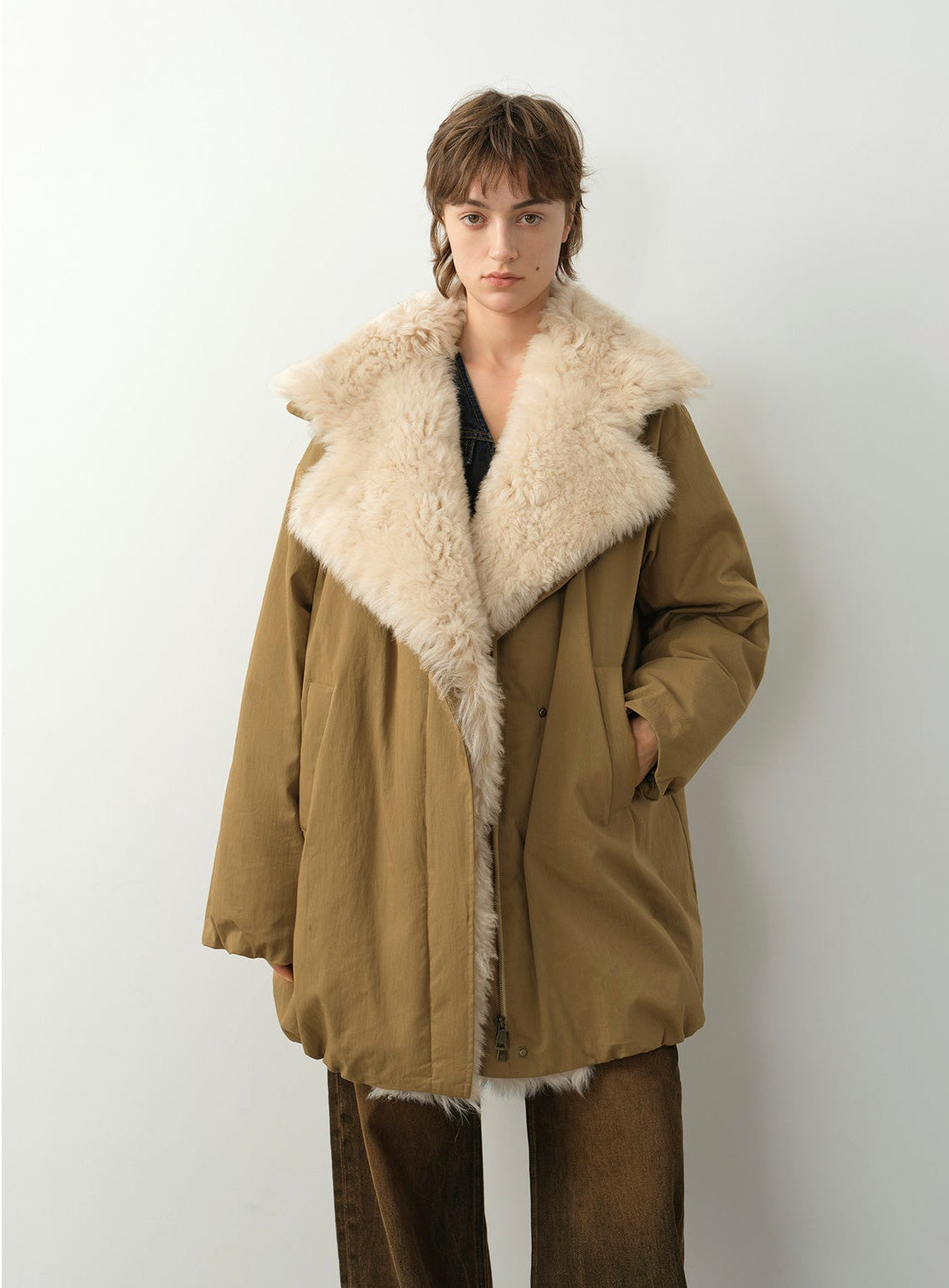 Cappotto invernale in piumino d'oca con lana 