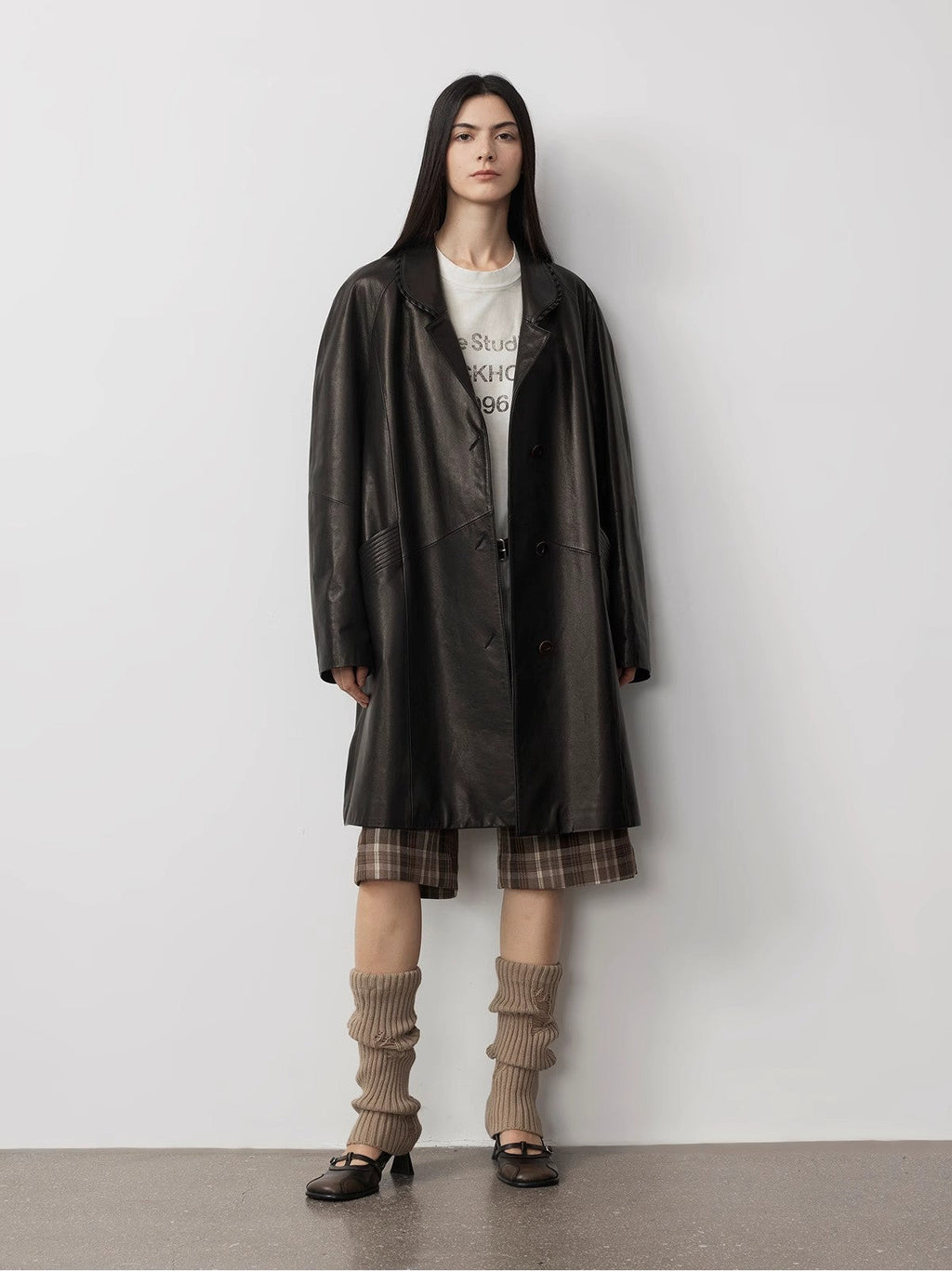 Trench lungo in pelle di capra cerata e oliata 