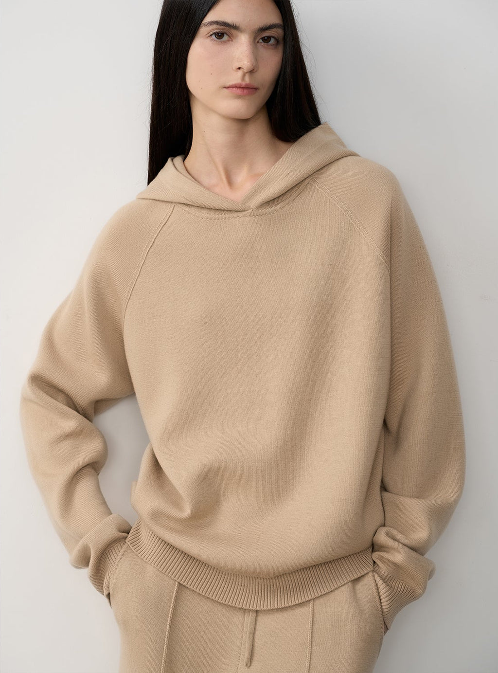 Completo con cappuccio in maglia di lana - 2meno 