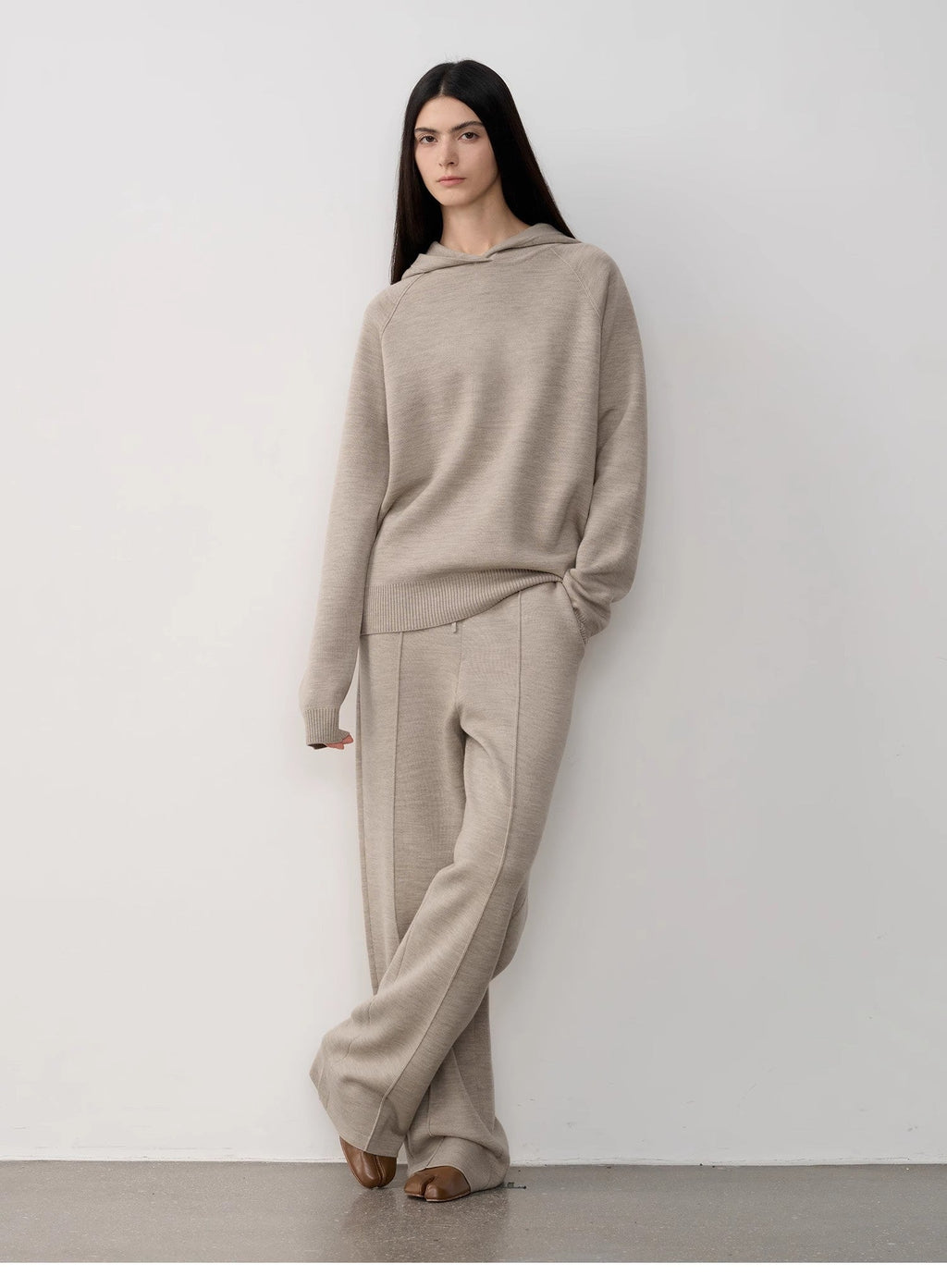 Completo con cappuccio in maglia di lana - 2meno 