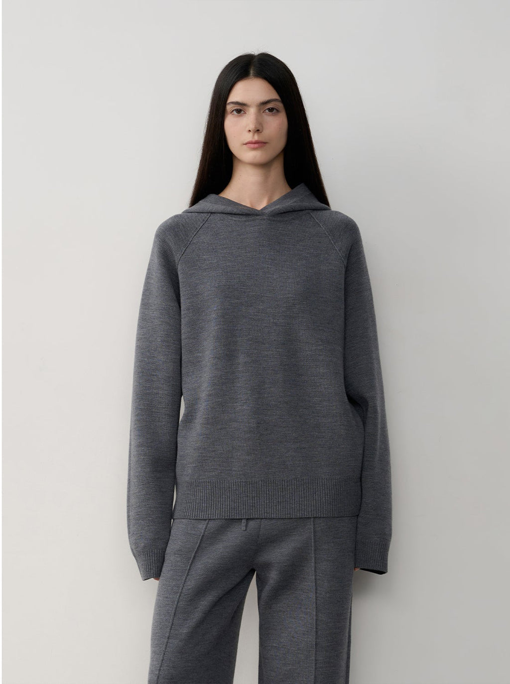 Completo con cappuccio in maglia di lana - 2meno 