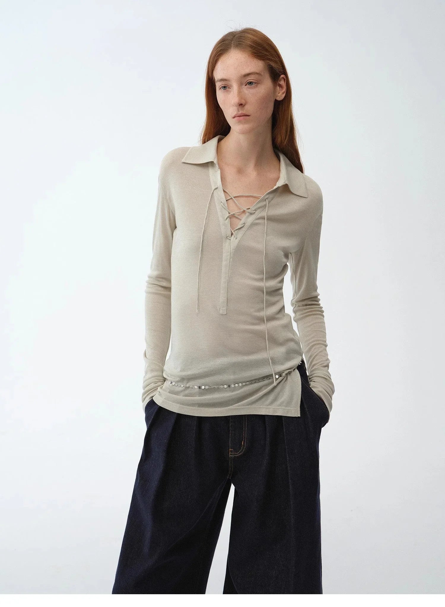 Pull en soie argentée