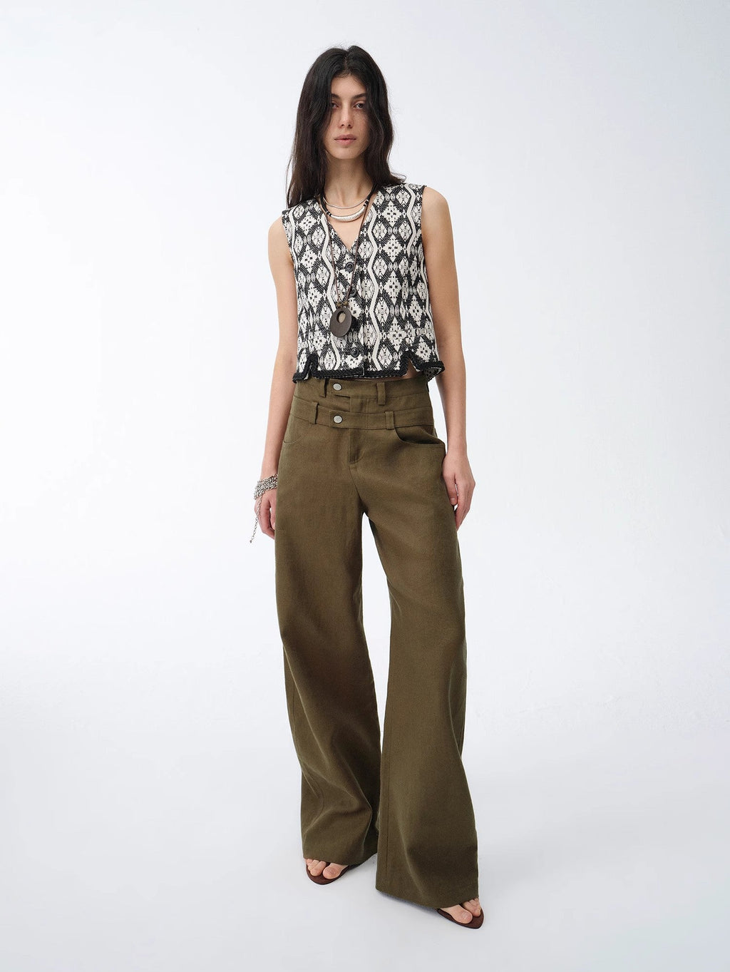 Pantaloni a scimitarra in lino